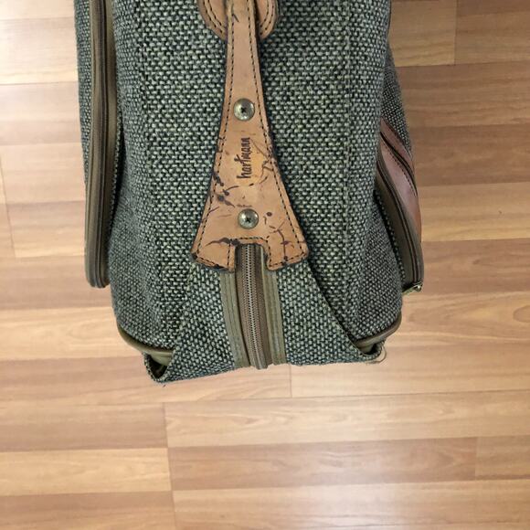 HARTMANN Vtg Tweed Leather Rolling Carry On Luggage Garment Bag Suitcase 24x22 - Picture 8 of 16